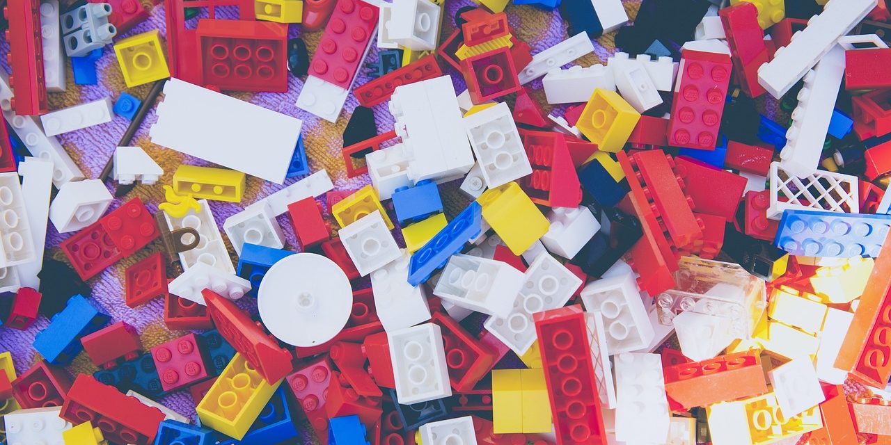 Baanbrekers: Het Opbouwen van een Carrière als LEGO Kunstenaar
