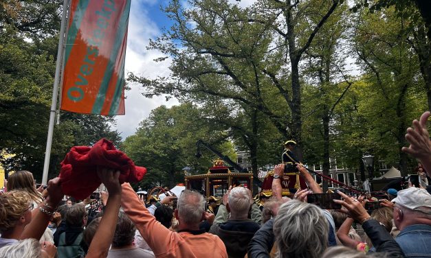 Voor en tegenstanders aanwezig tijdens Prinsjesdag