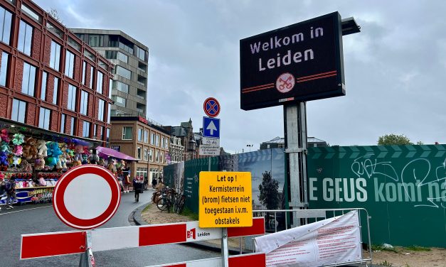 Leiden is kampioen herdenken tijdens Leidens Ontzet