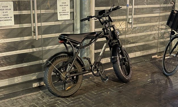 Factcheck: Een fatbike kan niet onder een ander wetgeving vallen, omdat fatbikes en elektrische fietsen makkelijk aan te passen zijn.