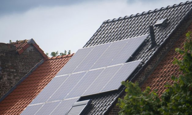 Factcheck: Zonnepanelen en windmolens zijn geen stabiele energievoorzieningen is deels waar