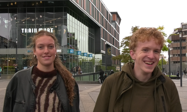 Jongeren geven politiek een 4,4