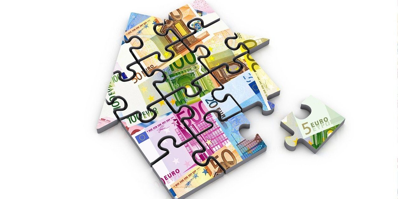 Factcheck: “Eén maand alle vrijkomende sociale huurwoningen toewijzen aan statushouders lost het probleem op”