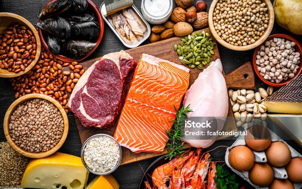 Factcheck: Moeten sporters die vier keer per week trainen naast hun normale voeding ook aan eiwitrepen denken