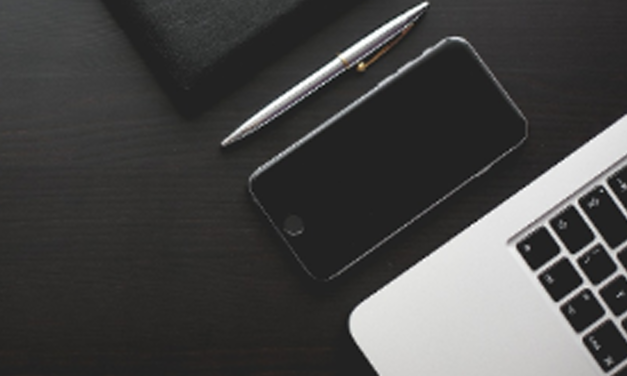 Reportage : Kunnen we loskomen van de scroll?