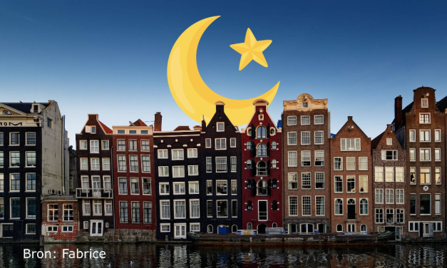 Opgroeien in een gepolariseerde samenleving heeft veel effect op moslimjongeren