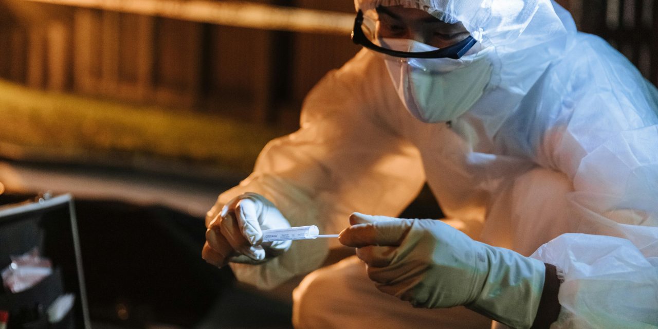 Factcheck: afgeknipte haren bij de kapper eindigen in handen van criminelen, nepnieuws of echt waar