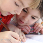 “Hij is een vriend dus die vind het oke als ik hem af en toe homo noem…”