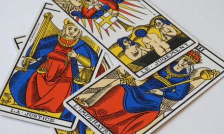 Jacob Jolij over behandelingen met tarot kaarten: ‘Ik zou toch m’n huisarts inschakelen’