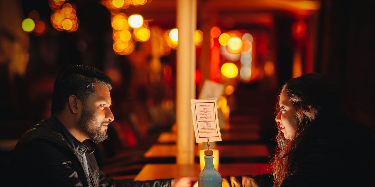 “Een klik ontstaat als je iemand ziet zonder filter”