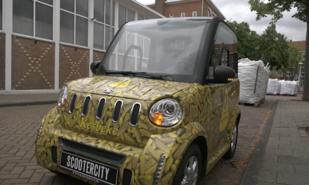 Brommobiel kent plek op de weg niet
