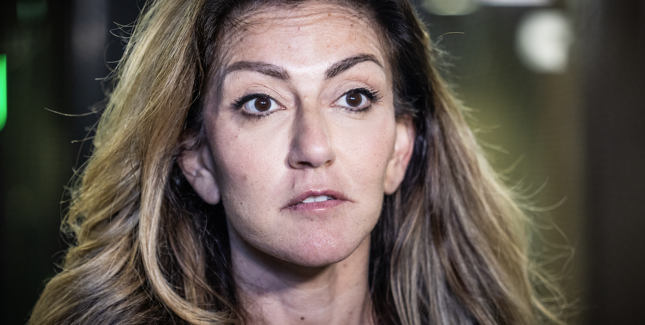VVD in peilingen op slechtse resultaat in twintig jaar: Yesilgöz blijft ‘gewoon’ partijleider