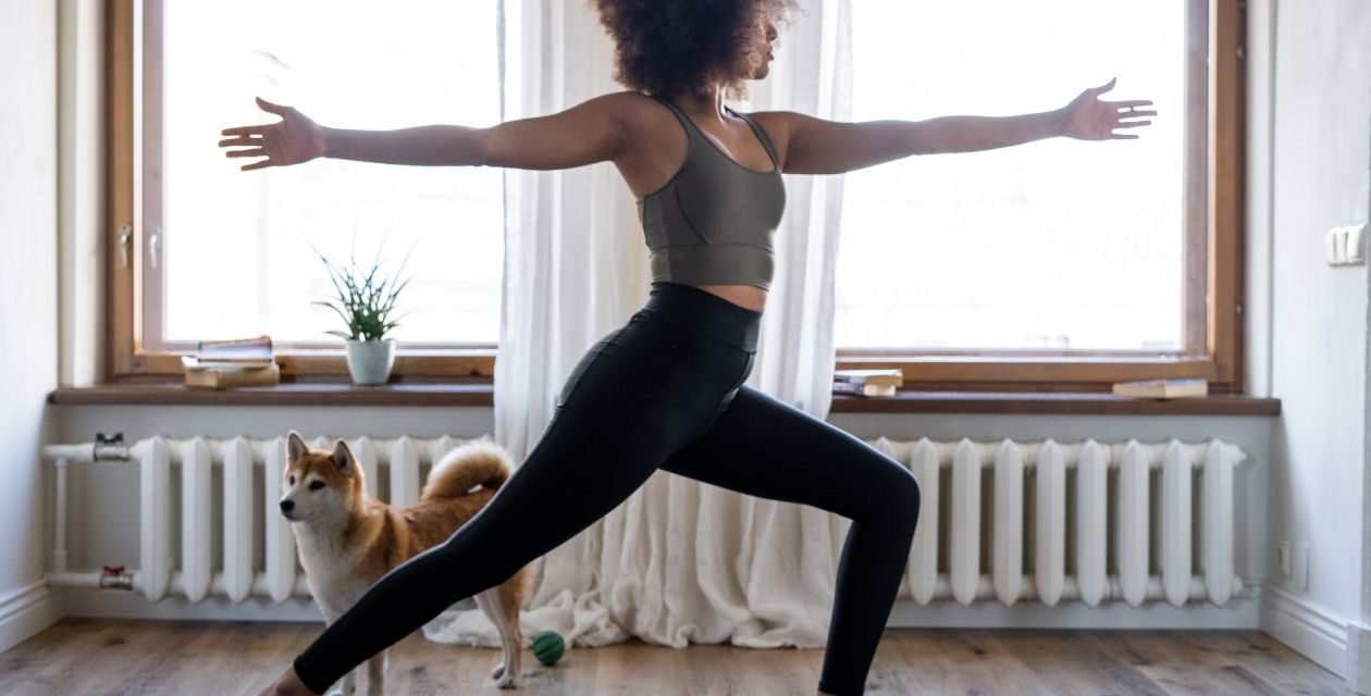 Corona remt jarenlange stijging van het aantal yoga-ondernemingen af