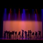 Opticana betovert: studenten dansen zich los van de werkelijkheid