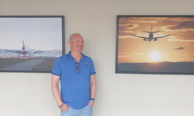 Wat begon met een lege muur, groeide voor Paul uit tot een passie: ‘Mijn kunst is het verbinden van mensen’