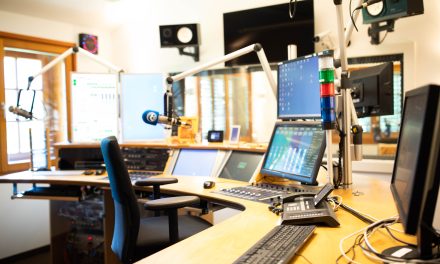 Van radio tot algoritme: hoe social media bepaalt wat we luisteren