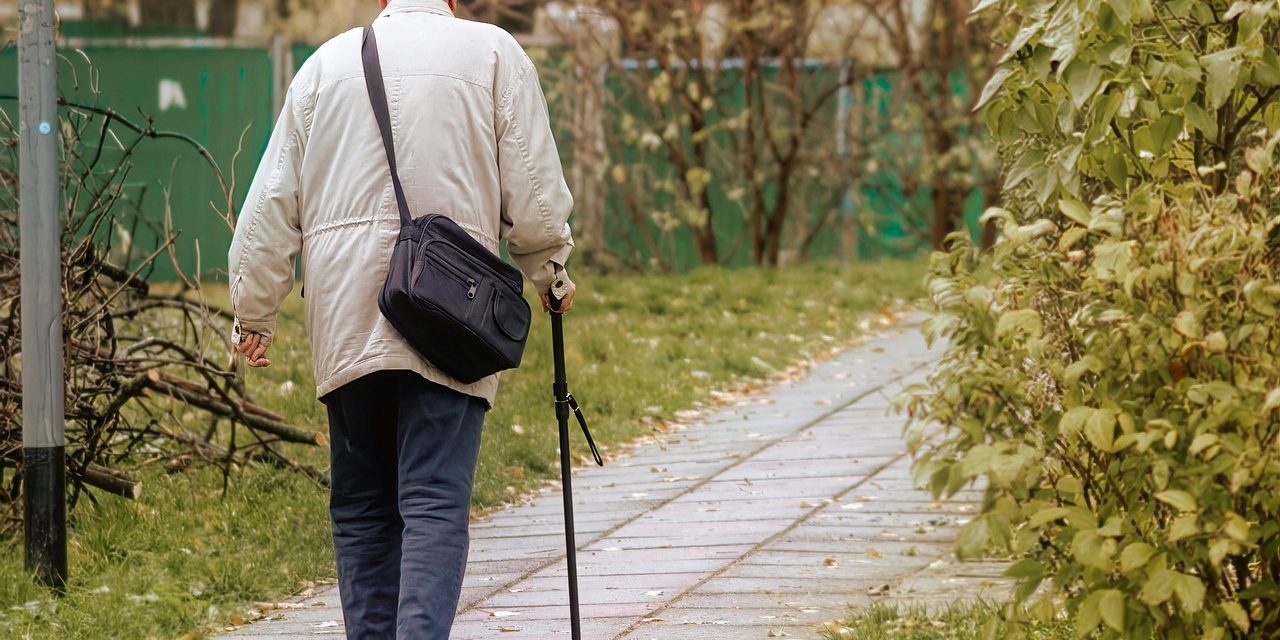 Steeds meer valpartijen onder 65-plussers