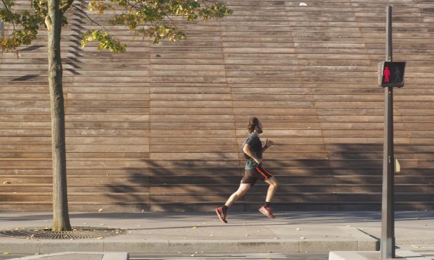 Op superschoenen naar snellere tijden: revolutie of vals voordeel?