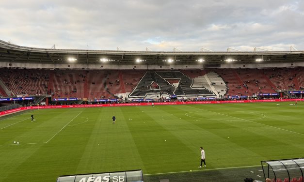 Koploper AZ verspeelt eerste punten van dit seizoen tegen Willem II