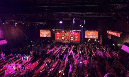 Gian van Veen grijpt naast finale plaats in kolkend AFAS Live
