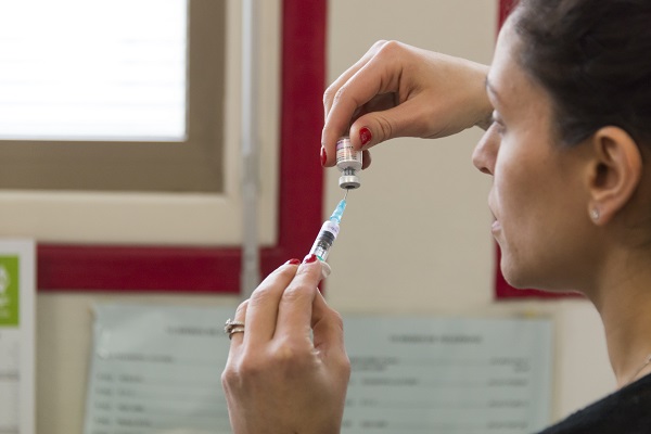 Lage opkomst onder jongeren bij HPV-vaccinatie