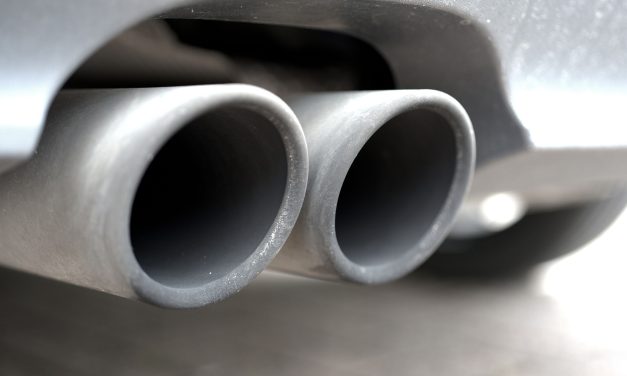 Factcheck: Synthetische brandstoffen zijn geen realistisch alternatief om het wagenpark te verduurzamen