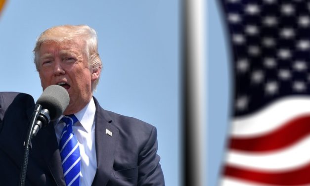 Factcheck: Trump laat als ex-president geen record-laagte aan immigratie na aan Joe Biden