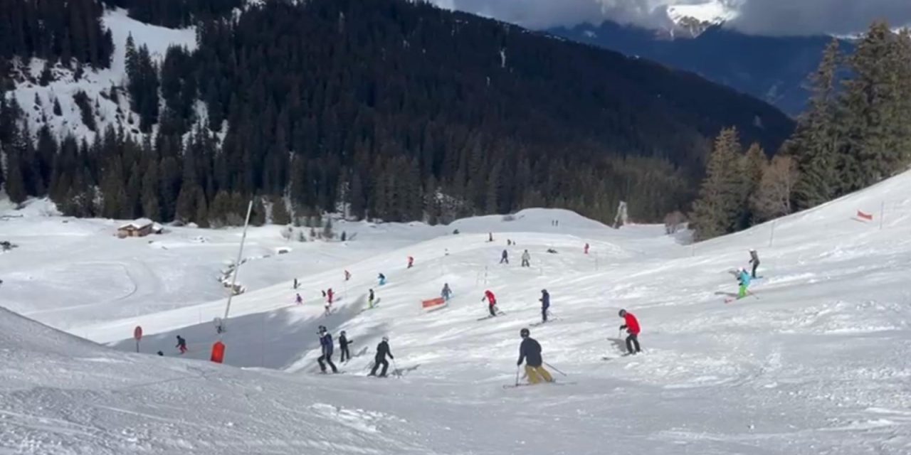 Wintersport en alcohol: gevaarlijke combinatie op de Oostenrijkse skipistes