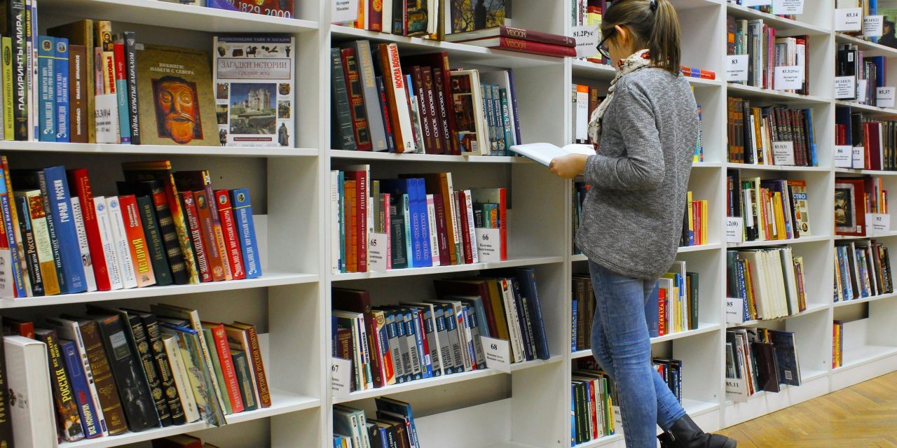 Steeds meer gemeenten maken de bibliotheek gratis voor jongvolwassenen