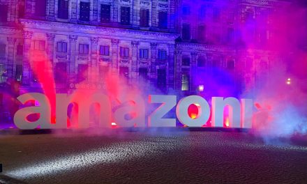 Lichtshow op De Dam