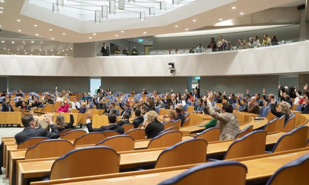 Regeren met een rompkabinet: de politieke veranderingen in beeld