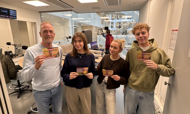 Voxpop: Zo kijken voorbijgangers terug op hun eerste liefde