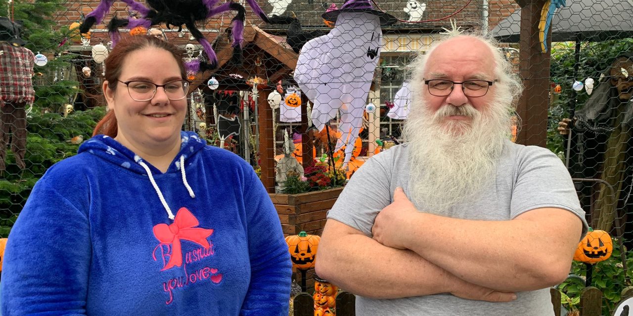 Horrorclowns, moordlustige monsters en schaterende heksen: Halloween met de familie Jacobs