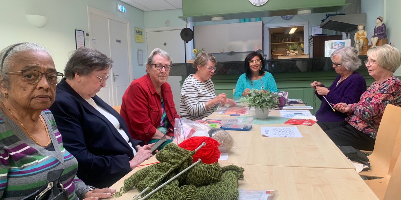 Creatief op zondag in Breukelen op zonnige herfstmiddag: ‘Deze plek brengt ons meer bij elkaar’