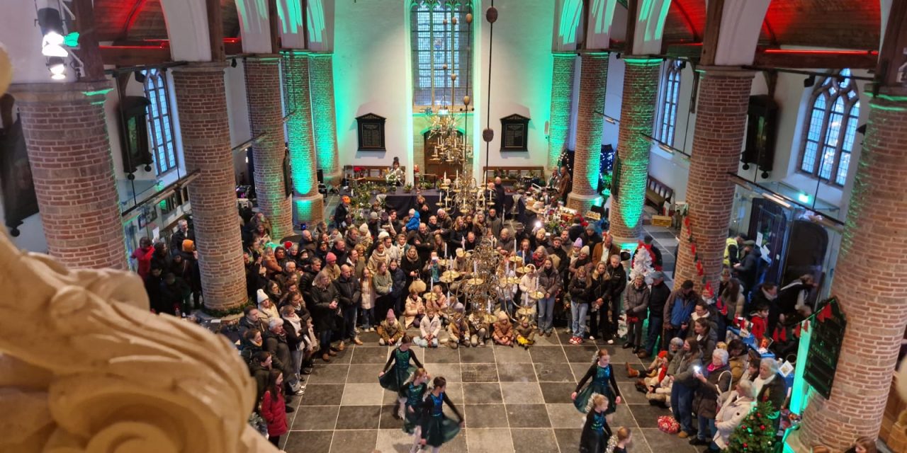 Kerstmarkt voor het eerst in de Grote Kerk van Loenen aan de Vecht