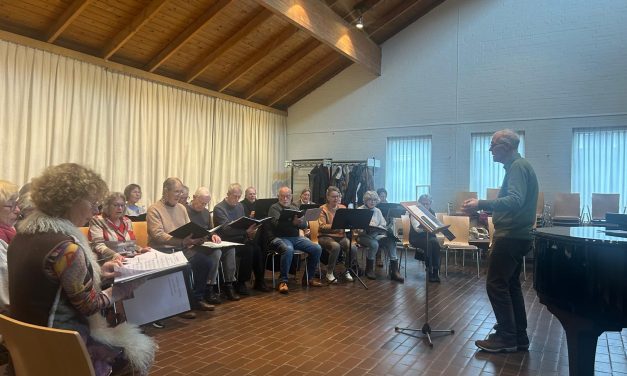 Een Glimp van de Bachanten: De Open Repetitie van het Klassiek Kamerkoor