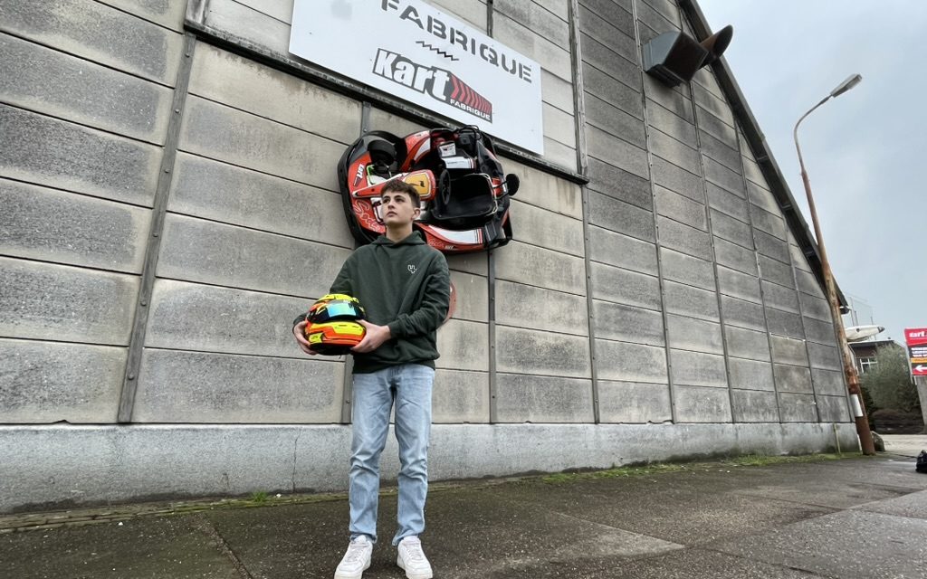 Nederlands kampioen Jens Treur (17) richt zijn blik vooruit na uitnodiging Formule 4 test