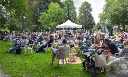 31ste jaar Parkpodium van start in Breukelen