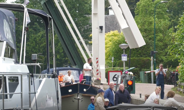 Sluiswachter Leo Oor: “Vroeger kwamen de dames topless door de sluis”
