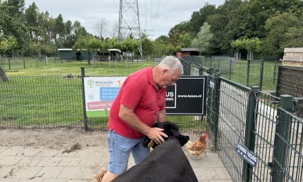 Gerard Smits neemt afscheid van Kinderboerderij Otterspoor: “Ik ga de beesten vooral missen”