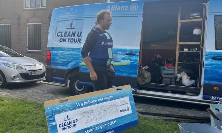 Afval opruimen met impact: vrijwilligster Karin zet zich in voor een schonere toekomst