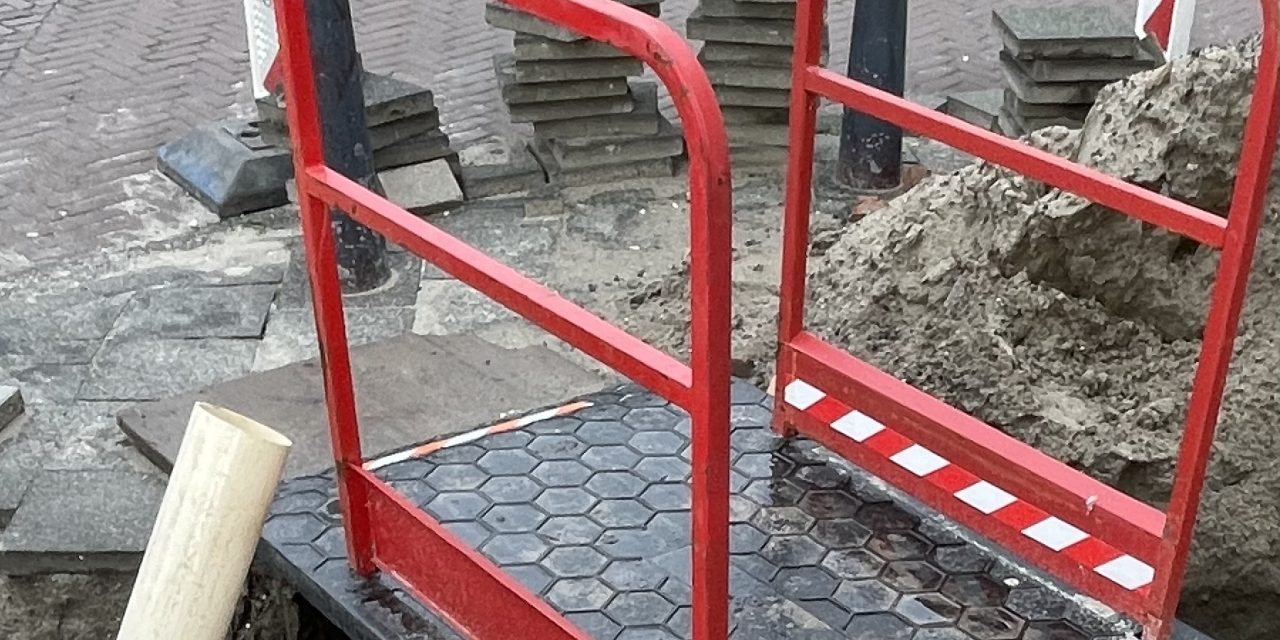 Werkzaamheden aan het kruispunt Huis ten Boschstraat Maarssen