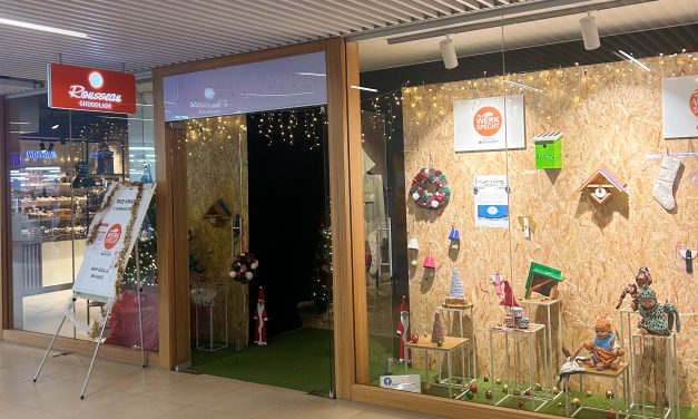 Tijdelijke kerstwinkel geopend in winkelcentrum Bisonspoor