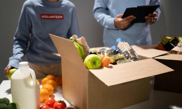 De dagelijkse helden van de voedselbank worden ook eens in het zonnetje gezet
