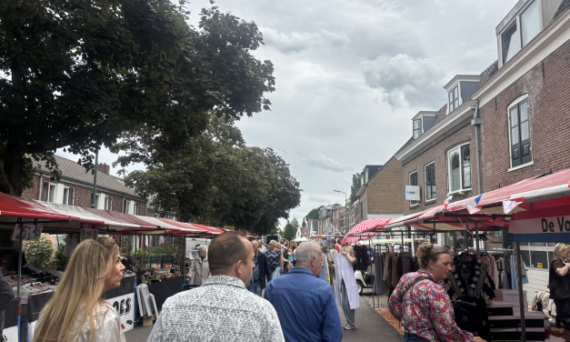 Ondanks wisselvallig weer blijft het druk op regionale jaarmarkt in Maarssen
