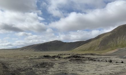 De impact van de vulkaanuitbarstingen in IJsland op het toerisme