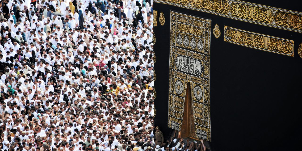 Ramadan wordt groots gevierd in Mekka: ‘Hier doe ik het allemaal voor, hier bid ik vijf keer per dag voor.’