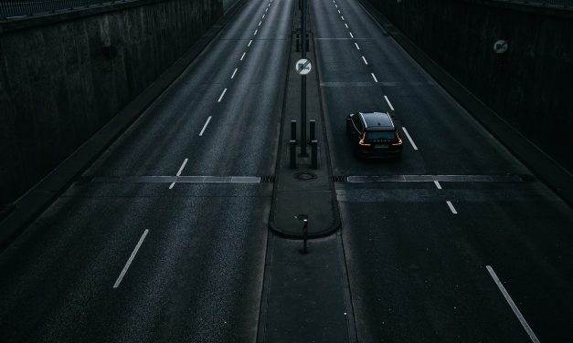 Factcheck: Voor zeker één op de drie Nederlanders zijn auto en openbaar vervoer veel te duur