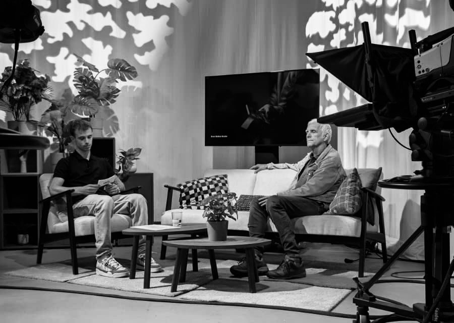 Bekijk de tv-uitzending van Studio Vrijdag op 26 september