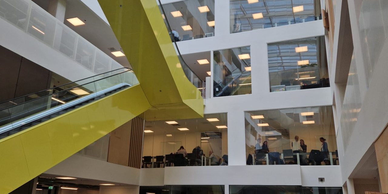 Krijgen het praktijk- en beroepsonderwijs minder waardering dan het HBO of Universiteit? 